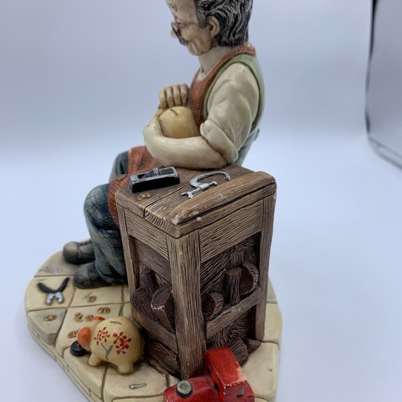Vintage Toymaker Naturecraft Statue Congleton England 1975 model # 850 - Picture 5 of 8